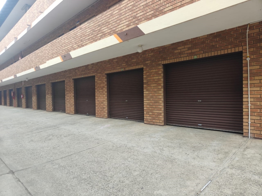 1 Bedroom Property for Sale in Rustenburg Central North West